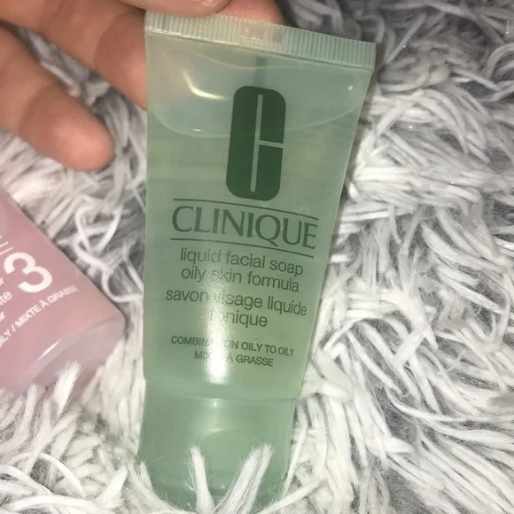 Clinique mini travel skin type 3 set - Picture 5 of 7